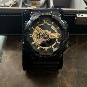 G-Shock men’s watch. Never been used.